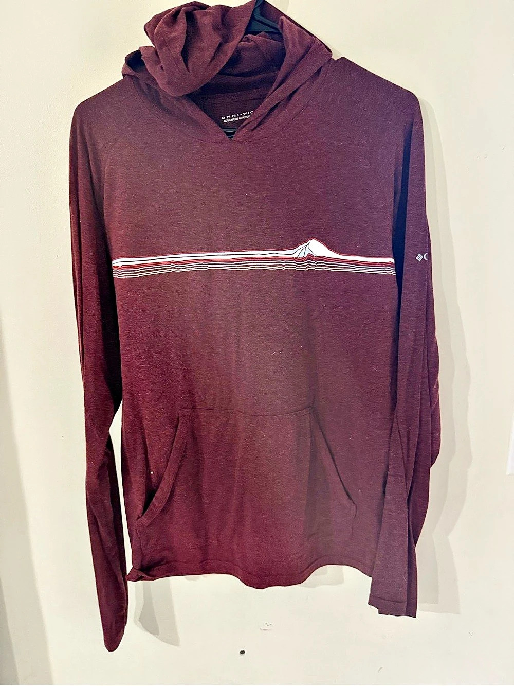 Columbia Omni-Wick Advanced Evaporation hoodie Color Block Hoodie in Burgundy